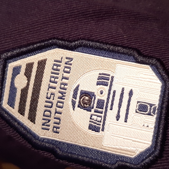DISNEY'S STAR WARS GALAXY'S EDGE DROID DEPOT BASEBALL CAP - Picture 8 of 10